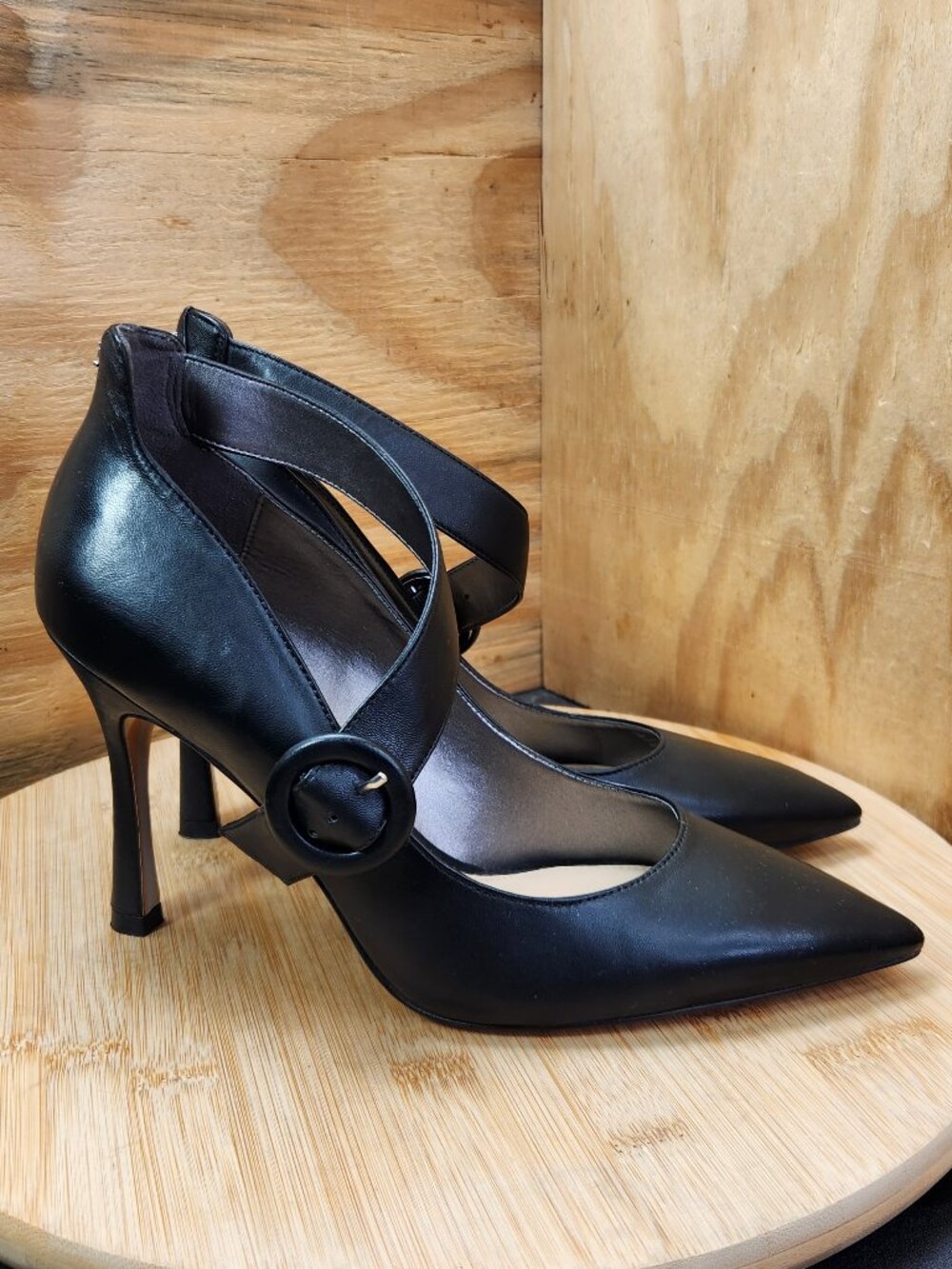 Sam Edelman Hinda Womens Black Leather Pointed Toe Heels Size 8